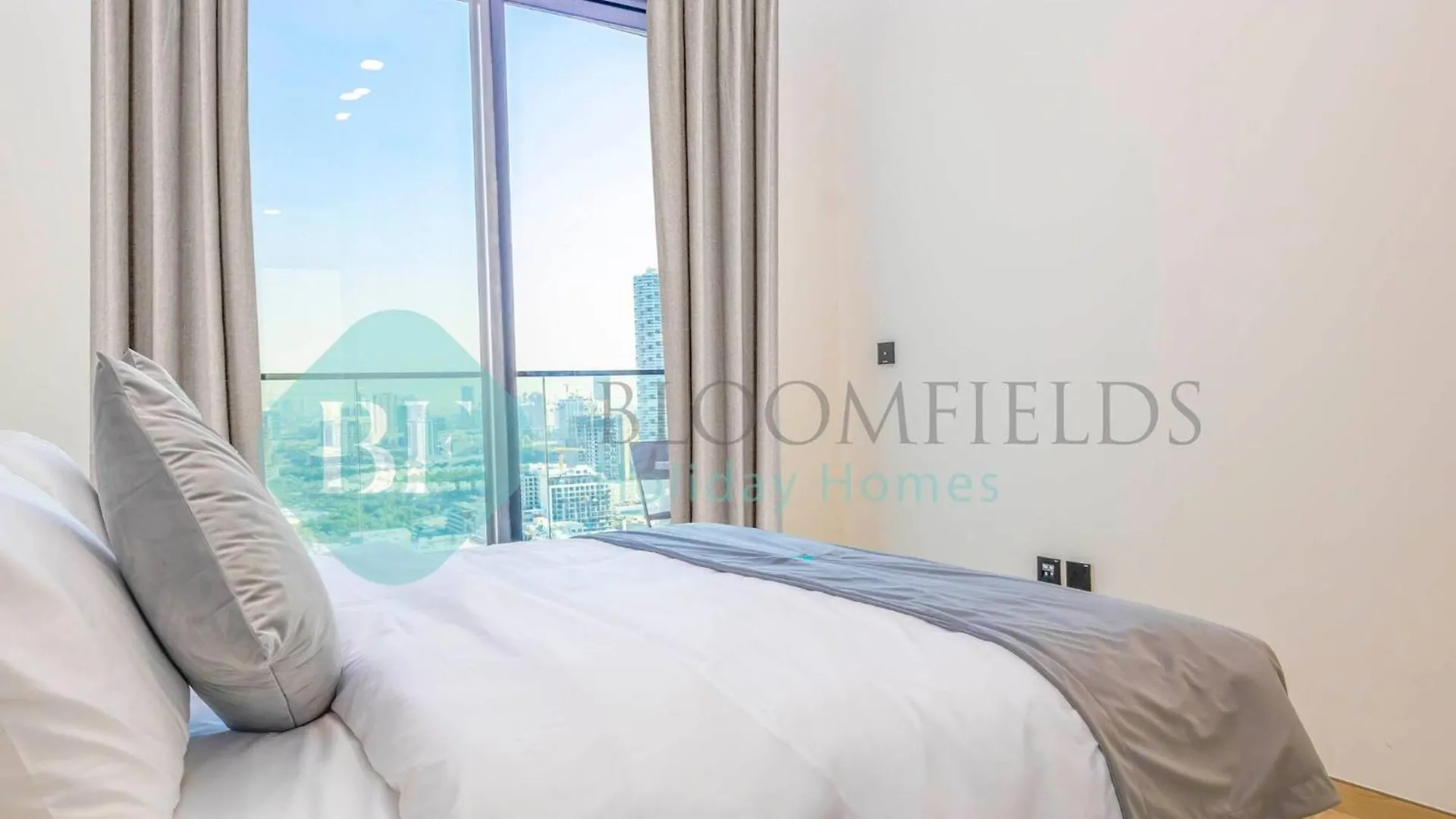 Bloomfield'S Elegant 1Br Binghatti Heights Jvc Dubai Apartment